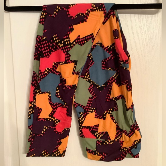 **SALE SEE BELOW** NWOT Lularoe Leggings - Picture 1 of 1